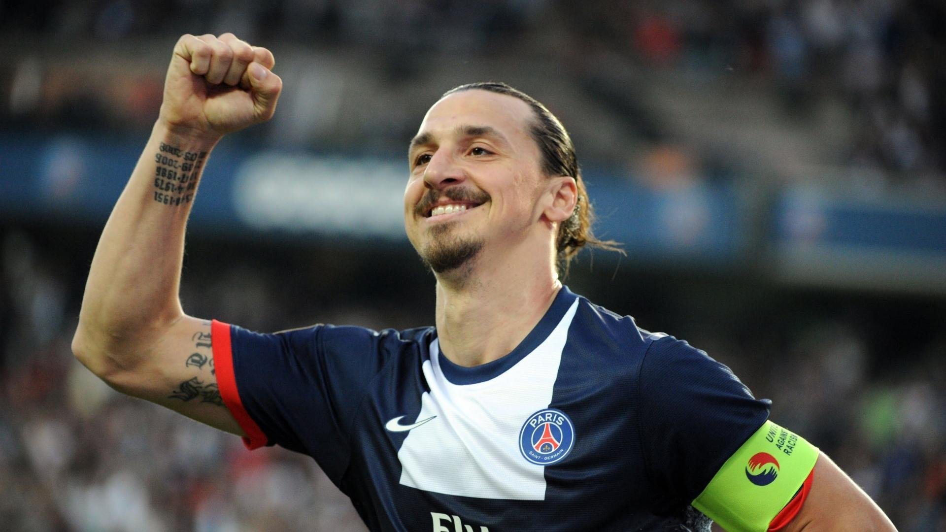 “马科斯·莫奇：阿根廷美洲狮队的全能防守者，未来星光熠熠”