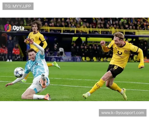 多特布兰特任意球绕过人墙稳稳命中：一个射门背后的装备之谜